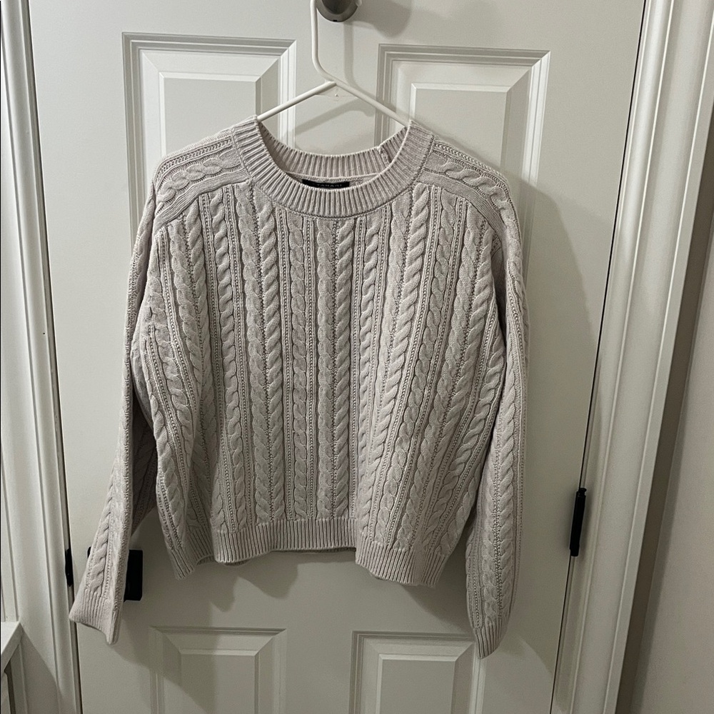 Tahari Cable Knit Sweater - Light Gray